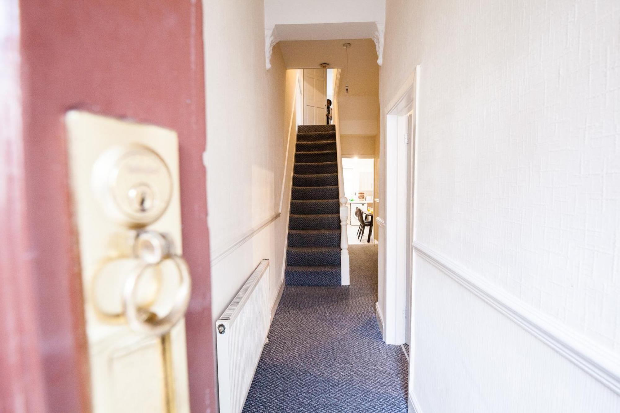 Divine Accommodation Liverpool Exterior photo